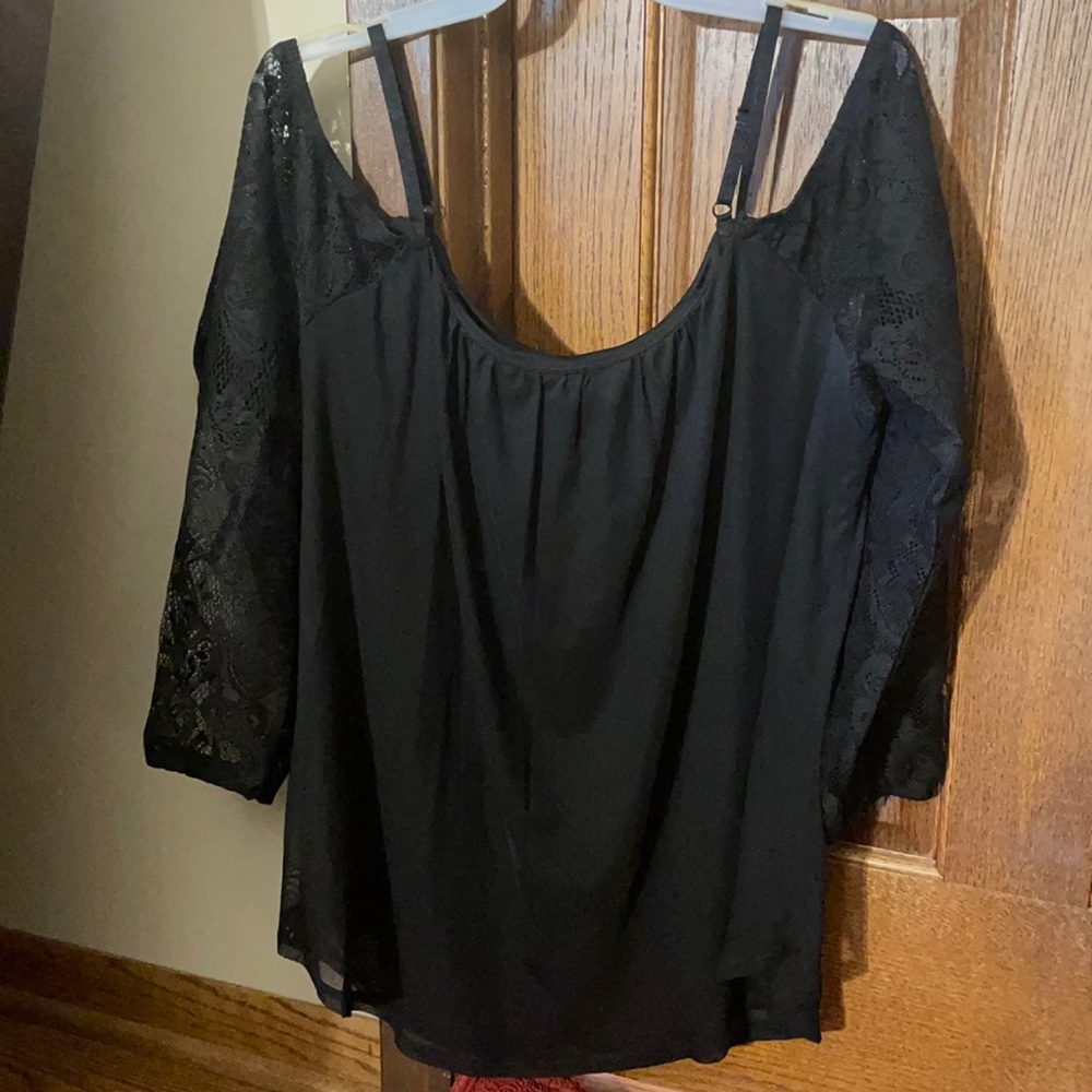 Black top by Maurices